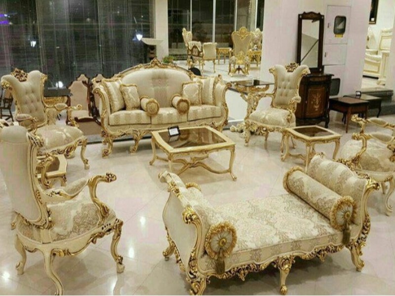 مبل فروش متخلف در ایلام بیش از یک میلیارد ریال جریمه شد