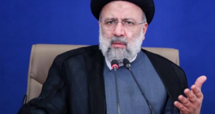 رئیسی: مقدمات بازگشایی مدارس و کاهش محدودیت مراکز اقتصادی فراهم شده/۴ گام تحولی در مقابله با کرونا