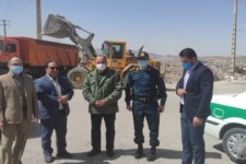 پاکسازی ورودی های شهر از نخاله و زباله با دستور دادستان ایلام