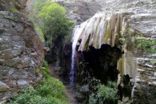 معرفی جاذبه های گردشگری دره شهر