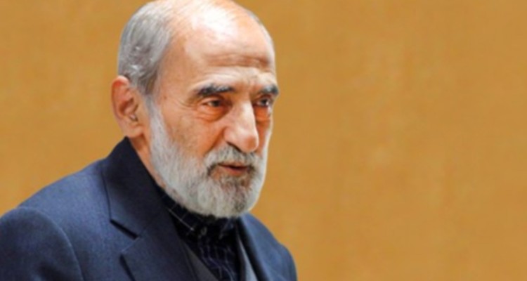 او منتظر است تا که ما برگردیم