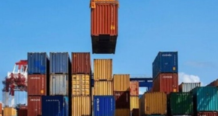 صادرات بیش از ۱۴۴ هزار تن کالای استاندارد از مرز مهران