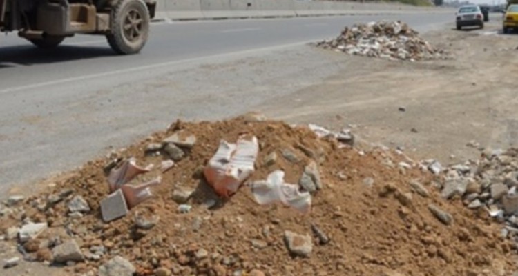 دادستان ایلام: تخلیه نخاله‌های ساختمانی در حاشیه شهر جرم است