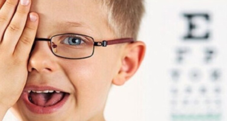 20 هزار کودک ایلامی سنجش بینایی شدند