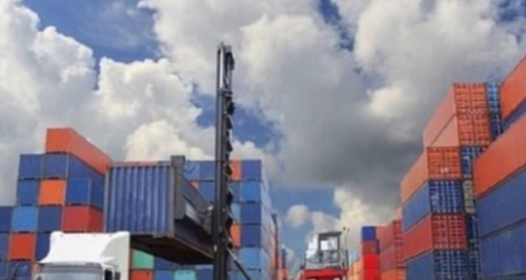 صادرات نخستین محموله صادراتی از مرز هلاله شمالی به کشور عراق