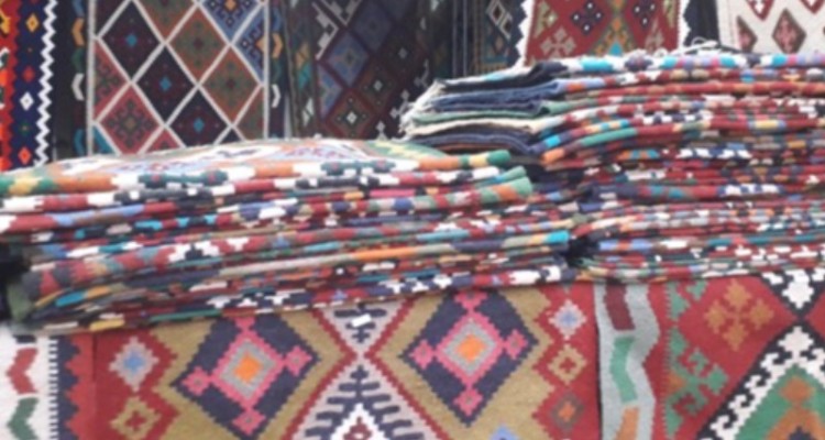 تایید ۸۰۰ میلیارد ریال در مجموعه طرح‌های صنایع دستی ایلام