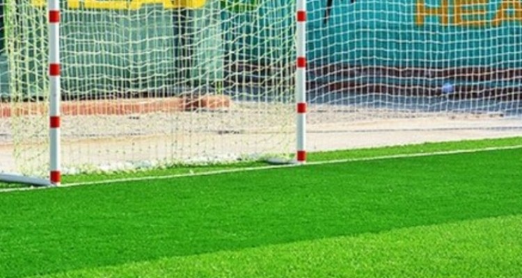 تحویل زمین چمن مصنوعی شهرستان مهران همزمان با سالروز آزاد سازی مهران