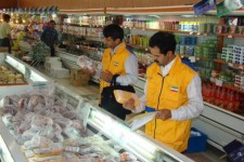 یک قاضی با هر گشت سیار جهت صدور رأی برای گران فروشان