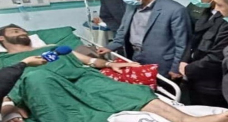 عیادت معاونین وزیر کشور از مجروحین حادثه گروگان گیری کشور