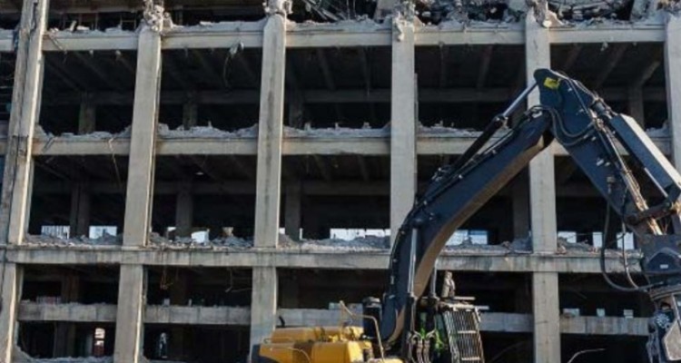 استاندار ایلام: دستور توقف پروژه ۴۰ واحدی مبنی بر عدم رعایت استاندارد