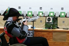 راه یابی بانوی معلول ایلامی به فینال هئیت تیر اندازی