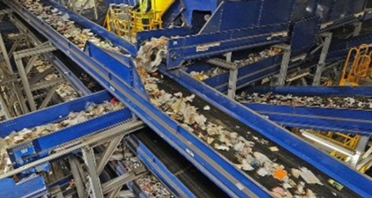 اختصاص ۴ و نیم میلیارد تومان به شهرداری جهت شروع به کار کارخانه بازیافت پسماند در ایلام