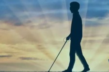 برگزاری کارگاه های آموزشی و سرگرمی برای نابینایان و کم بینایان