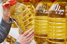 کشف بیش از ۹ تن روغن خوراکی قاچاق در استان ایلام