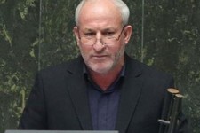 حمایت نماینده مجلس از دو بانوی فوتبالیست ایلامی