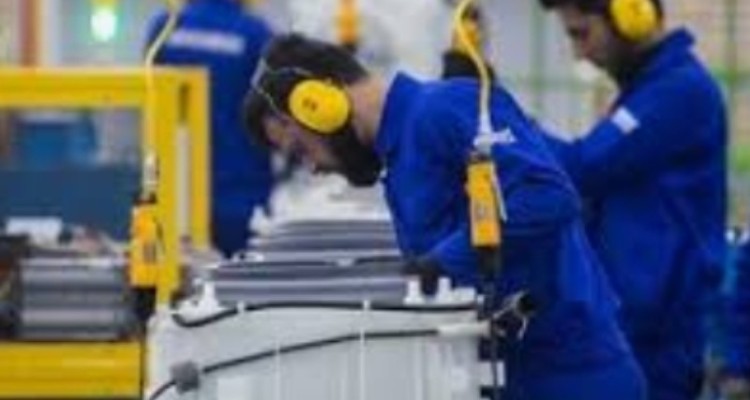 آموزش مهارتی کسب و کار توسط کمیته امداد ایلام برای ۵۷۰۰ نفر از مددجویان