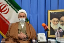 امام جمعه ایلام: ولایتمداری رمز تداوم و موفقیت نظام اسلامی است