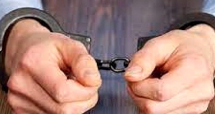 دستگیری کلاهبردار ۳۱ میلیارد ریالی در قالب کمک به ایتام