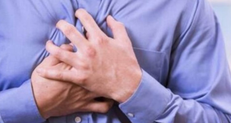 پنج نشانه برای پیش بینی خطر سکته در بزرگسالی