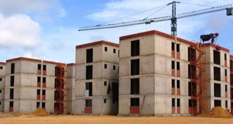 واگذاری ۱۲ واحد مسکونی به نیازمندان شهرستان ملکشاهی