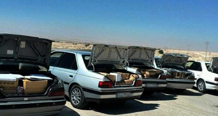 توقیف ۶۹۸ خودرو شوتی حامل کالای قاچاق در ایلام