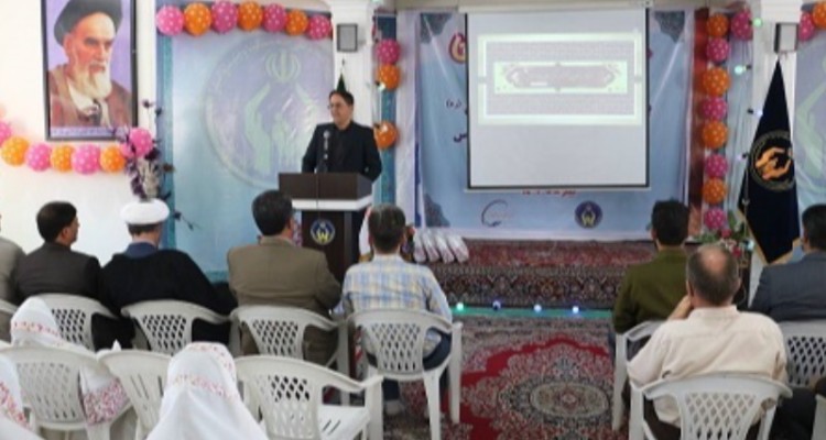 خدمات فرهنگی و آموزشی یکی از پیش زمینه های توانمندسازی نیازمندان است