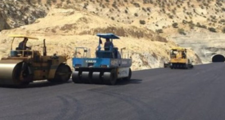 تونل دوم راه کربلا تا اربعین زیربار ترافیک می‌رود