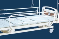 استقرار ۲ دستگاه بالگرد و ۵۲ تخت بستری برای گرمازدگی زوار در مرز مهران