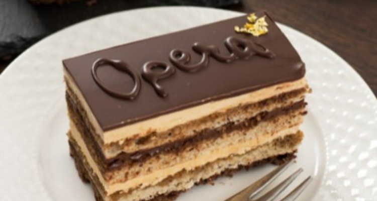 طرز تهیه کیک اپرا به صورت مرحله مرحله