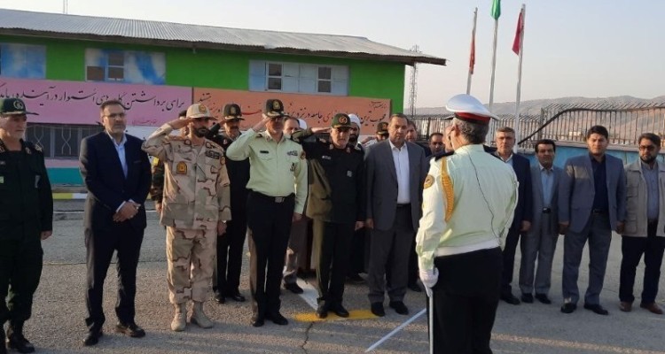 برگزاری صبحگاه مشترک نیروهای مسلح در ایلام