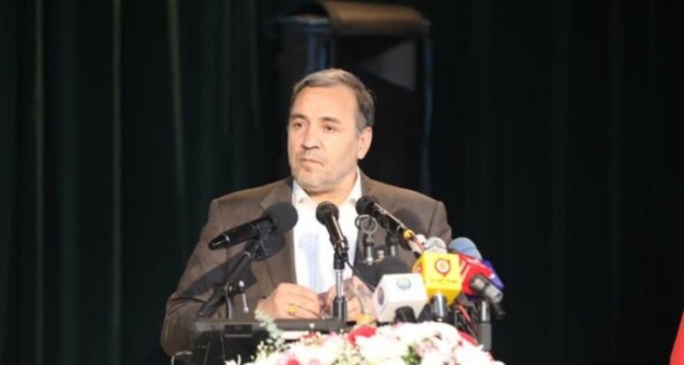 داوطلبان هلال‌احمر در حوادث در صف اول خدمت‌رسانی به مردم هستند