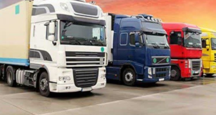 جابجایی نزدیک به 2 میلیون تن کالا در ایلام از طریق ناوگان حمل و نقل