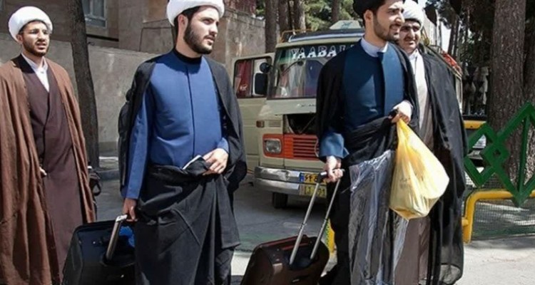 اعزام 100 مبلغ روحانی همزمان با آغاز ماه مبارک رمضان به مناطق مختلف ایلام