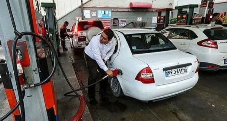 آمادگی 60 جایگاه عرضه سوخت در ایلام برای خدمت رسانی به مسافران نوروزی