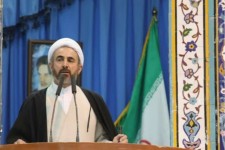 امروز فلسطین محور حق و باطل است