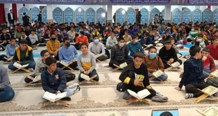 1200 دانش آموز ایلامی در بزرگ ترین محفل قرآنی جهان اسلام حضور یافتند