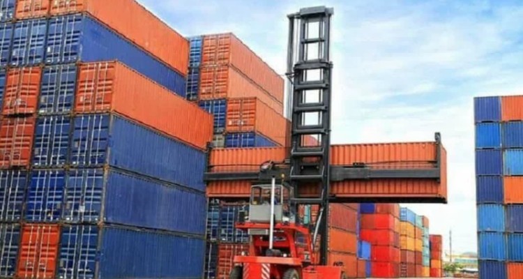 رشد 21 درصدی صادرات کالا از مرز مهران