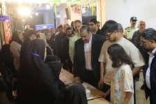 مردم از تمدید مهلت برای حضور در پای صندوق های رای استفاده کنند