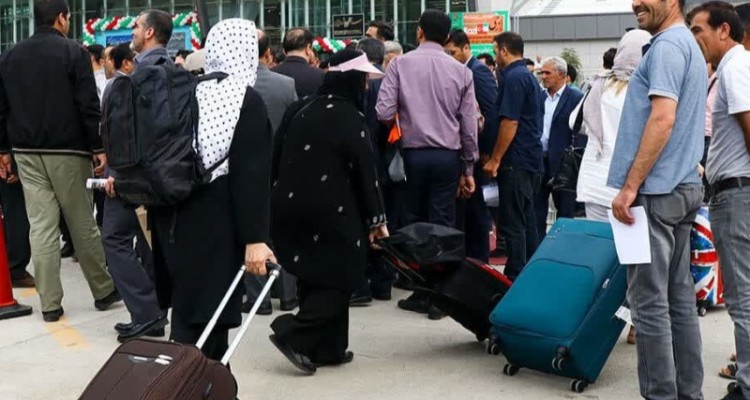 تردد 250 هزار نفر از مرز مهران
