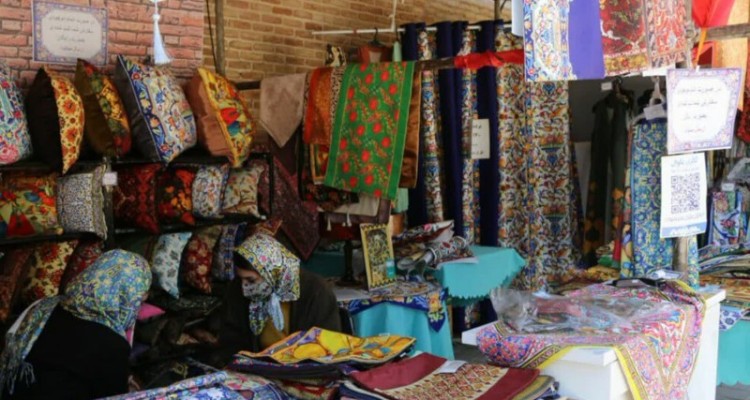برپایی 120 غرفه صنایع دستی ویژه اربعین در ایلام