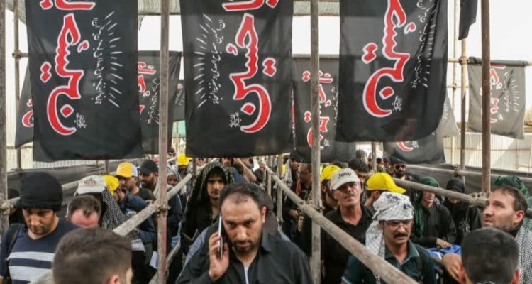 شب گذشته ۶۵ هزار زائر از مرز مهران وارد کشور عراق شدند