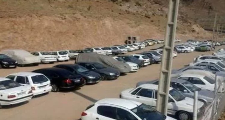 انتقال یک هزار و 884 خودرو رها شده در مهران به پارکینگ نیرو انتظامی