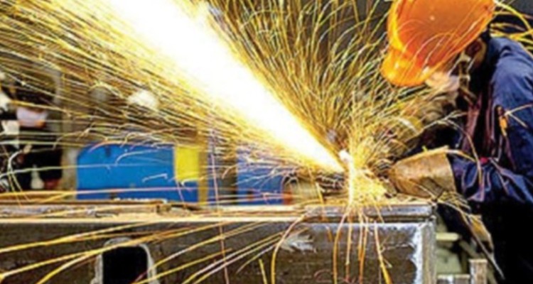 مشکلات مالی و تسهیلاتی 40 درصد واحدهای صنعتی در ایلام را غیر فعال کرده است