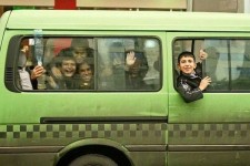 مبلغی بیشتر از نرخ های مصوب به سرویس های مدارس پرداخت نشود