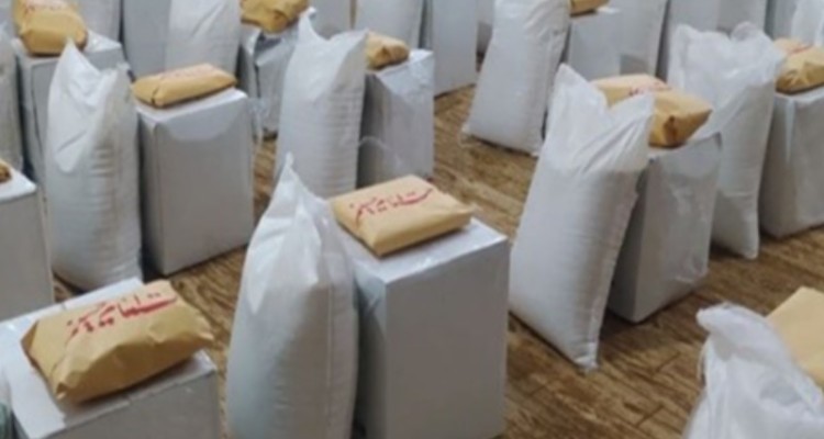 توزیع 7 هزار بسته معیشتی به مناسبت دومین سالگرد حاج قاسم سلیمانی در ایلام