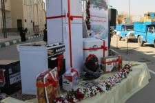 400 سری جهیزیه به زوج های نیازمند ایلامی اهدا شد