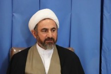 کتاب و کتاب خوانی کلید ارتقای فرهنگ جامعه است