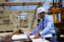 بدهی 20 هزار میلیارد ریالی دولت به پیمان کاران