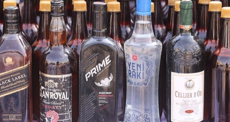 بیش از 5 هزار لیتر مشروبات الکلی در ایلام کشف شد