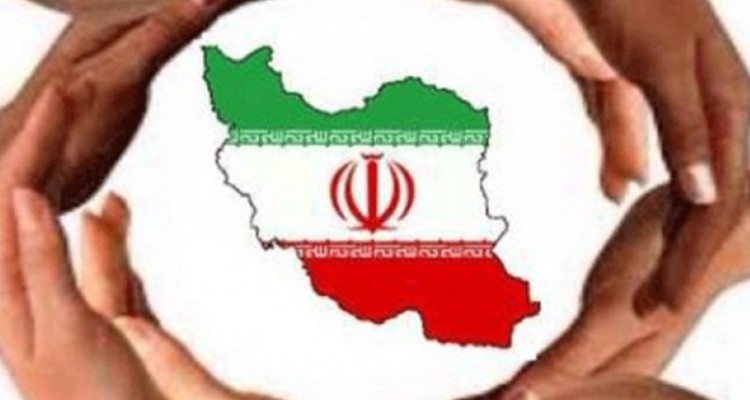 ملاک ارتباطات بین المللی منافع ملی و عزت ملی است